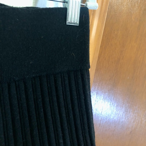 Lita by Ciara Women's Ribbed Black Pants/Leggings Icon Ribbed Legging - Picture 2 of 6